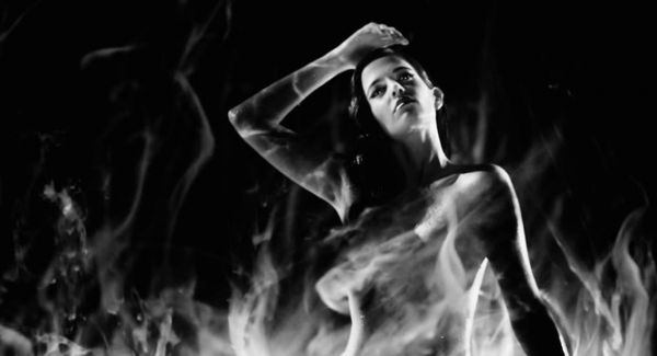 sin-city-a-dame-to-kill-for-image-1