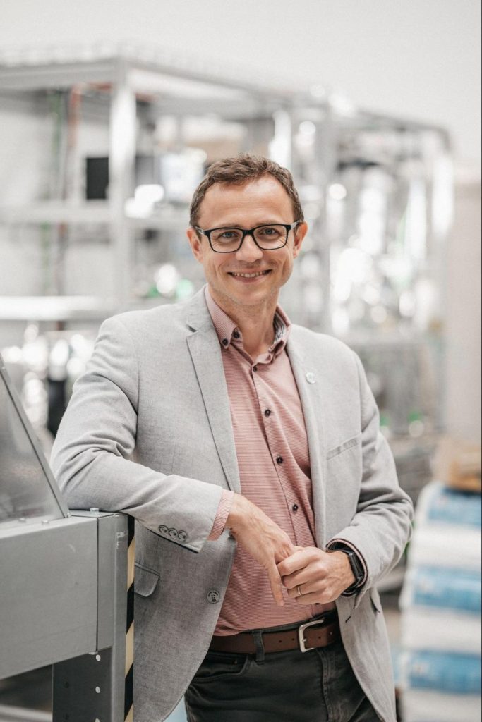 05_ondrej_srba_portret_laborator