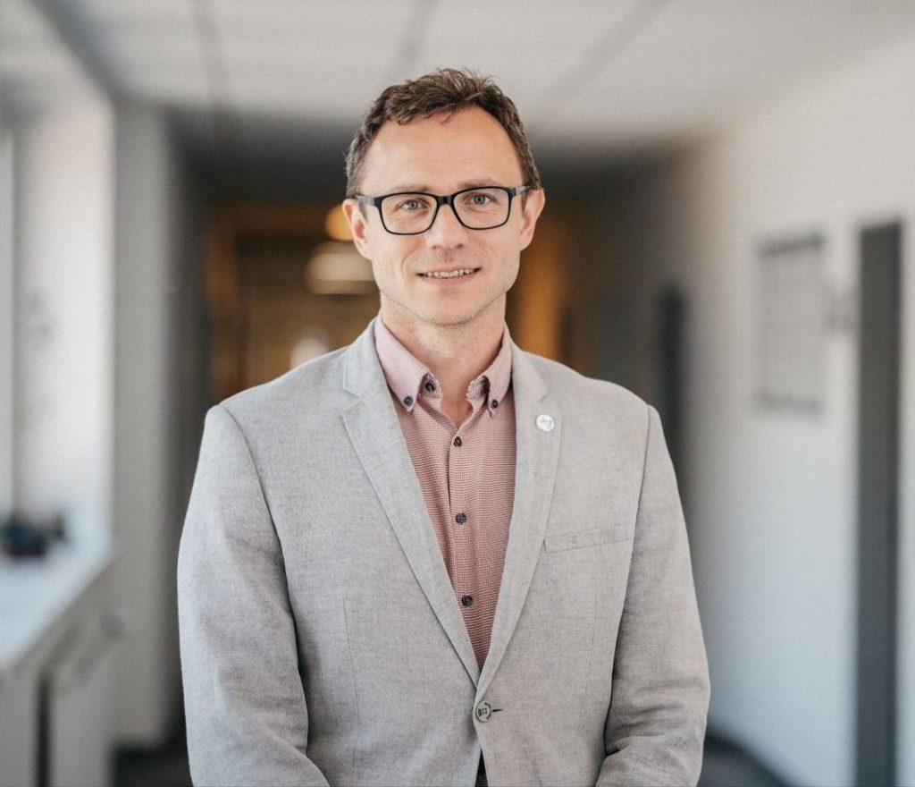 06_ondrej_srba_exterier