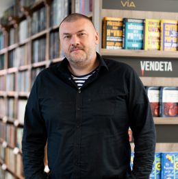 leoš malá